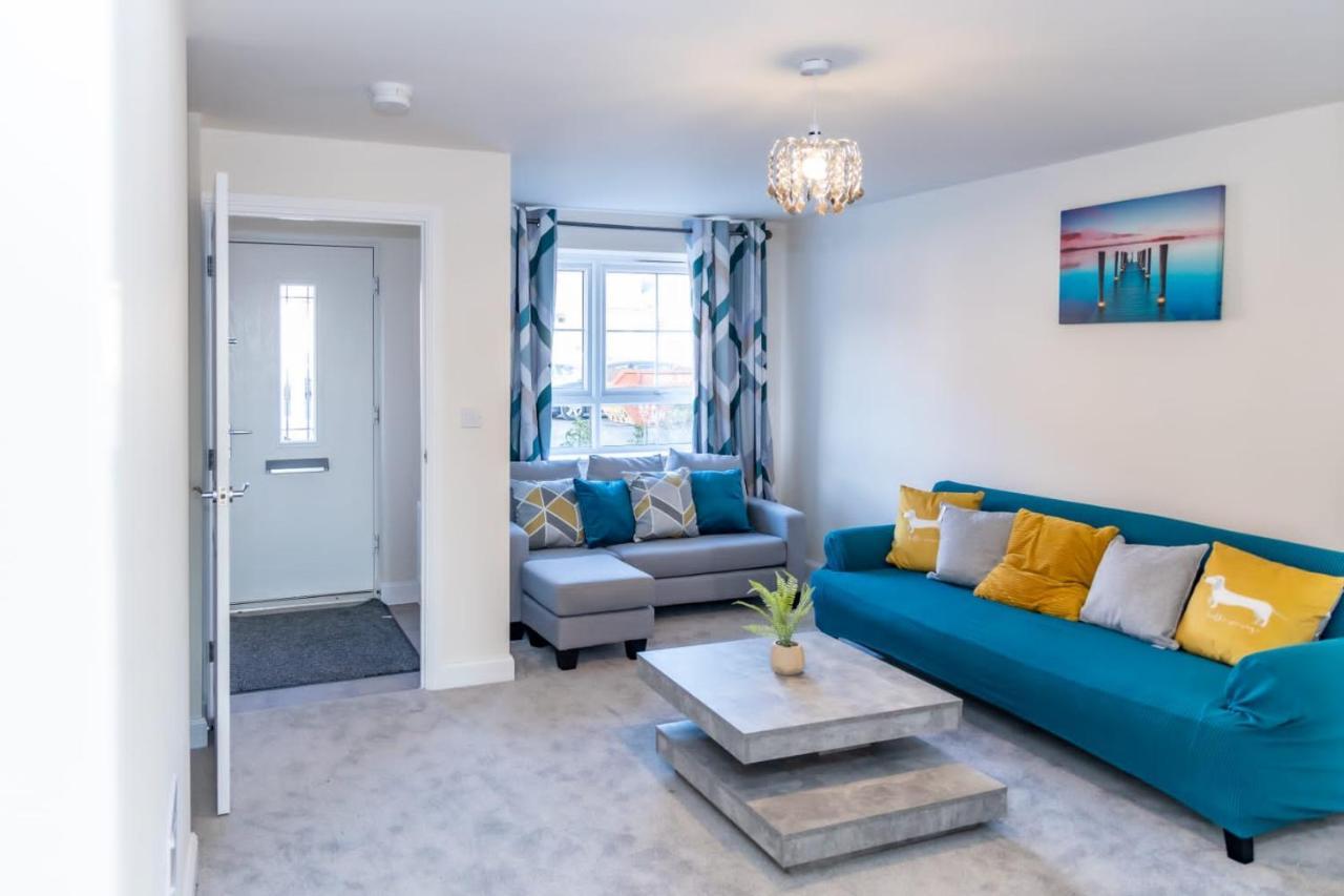 Stunning 3-Bed Risa House In Beeston Nottingham Villa Exteriör bild