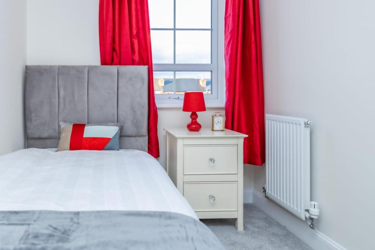 Stunning 3-Bed Risa House In Beeston Nottingham Villa Exteriör bild